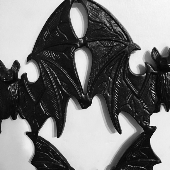 3 Halloween Black Metal Vampire Bats Wall Decor - Picture 8 of 10